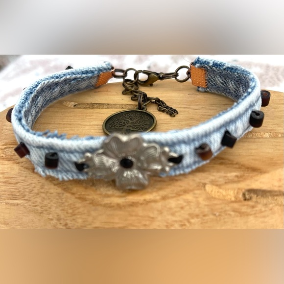 Denim Bracelet Upcycled with dangles charms, wooden stones, Silver findings - Picture 4 of 5